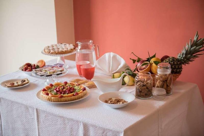La Sirena Bed & Breakfast - Restoran