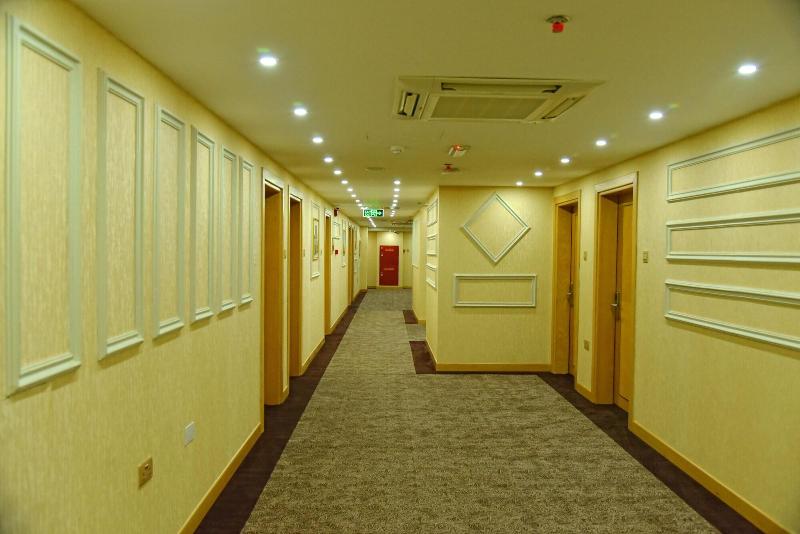 The Muscat Plaza Hotel - Lobi