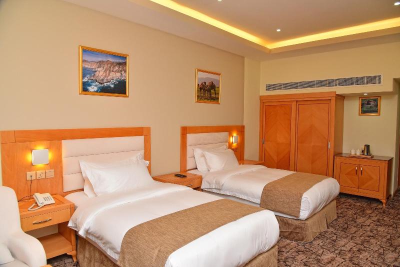 The Muscat Plaza Hotel - Oda
