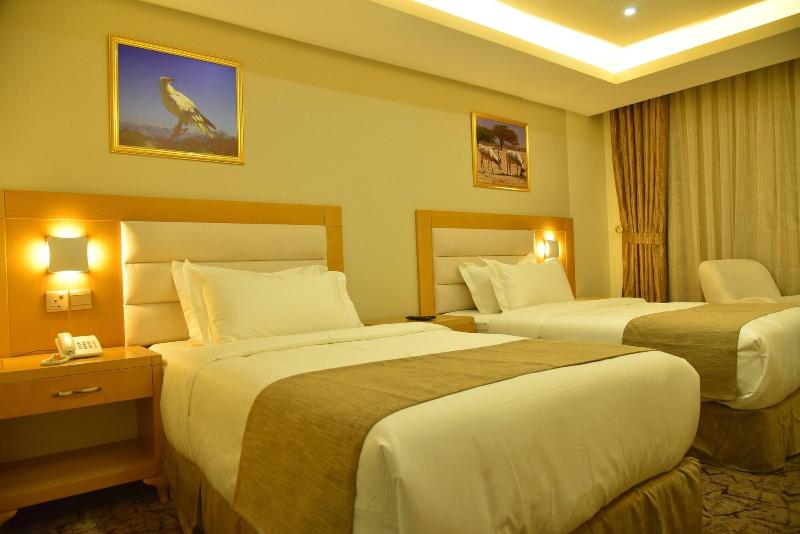 The Muscat Plaza Hotel - Oda
