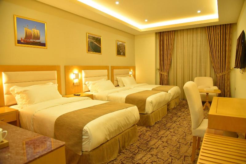 The Muscat Plaza Hotel - Oda