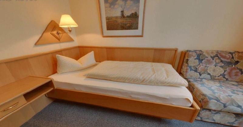 Ems-Hotel - Oda