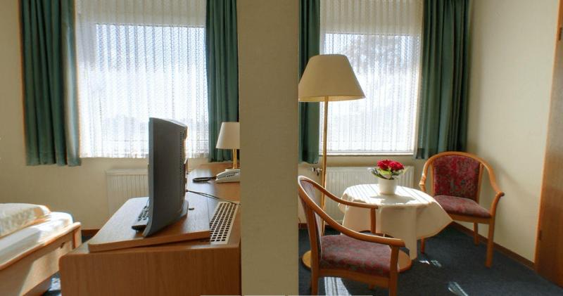 Ems-Hotel - Oda