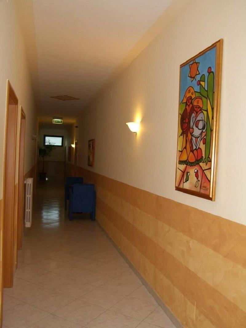 Genius Hotel - Lobi