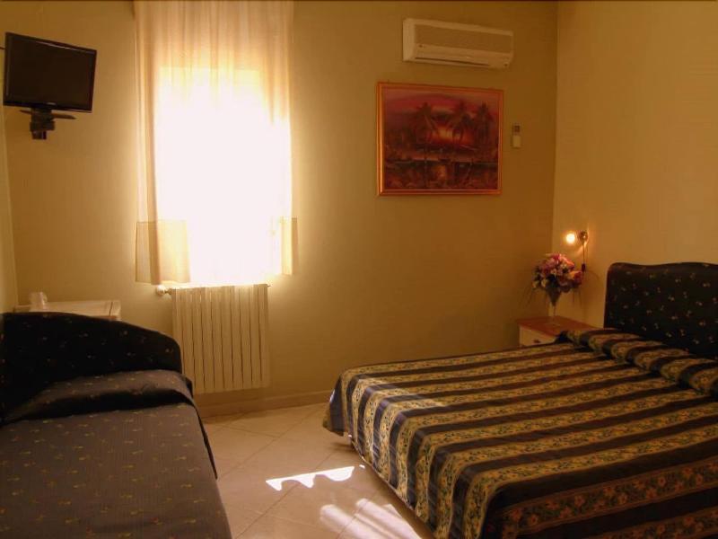 Genius Hotel - Oda