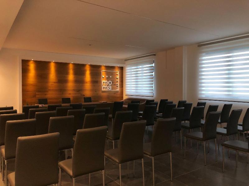 Moma Hotel - Aktivite