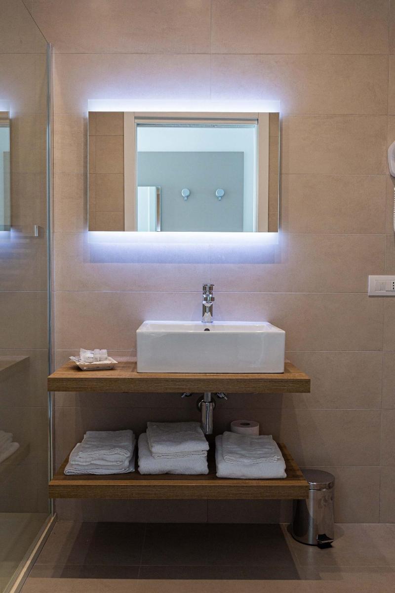 Moma Hotel - Oda