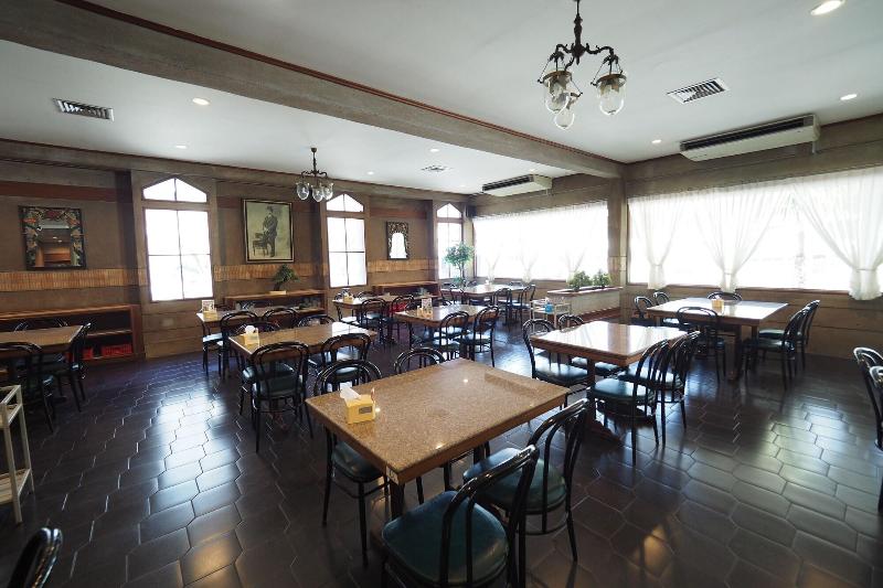 Pachara Hotel And Restaurant - Restoran