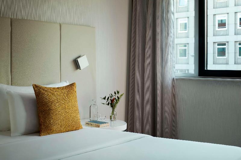 Avani Frankfurt City Hotel - Oda