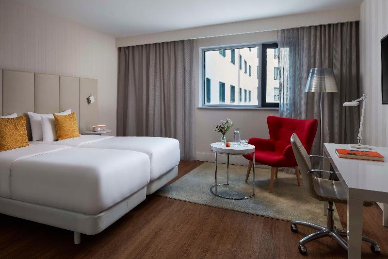 Avani Frankfurt City Hotel - Oda
