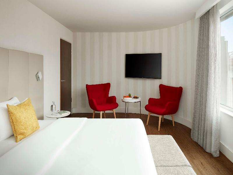 Avani Frankfurt City Hotel - Oda