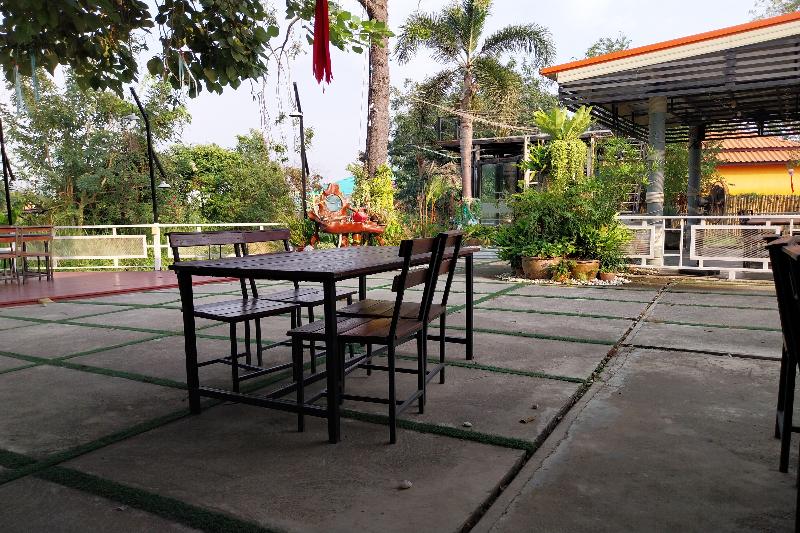Review Resort by ZUZU - Lobi