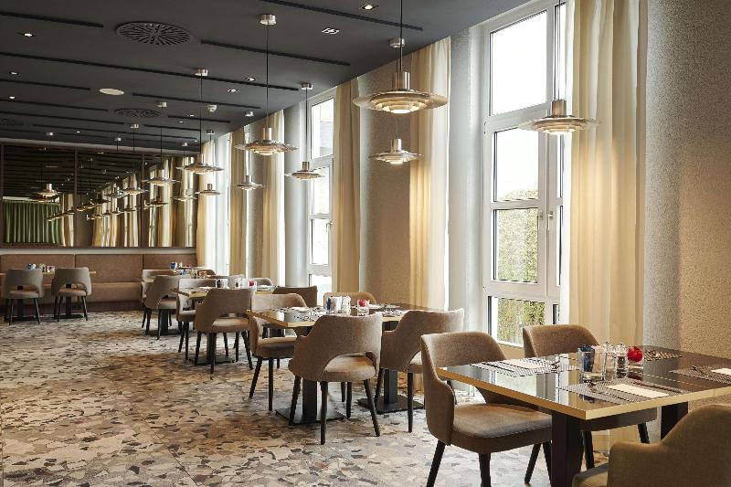 NH Frankfurt Airport - Restoran