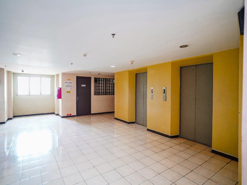 The Suite Metro Apartment by King Official - Lobi