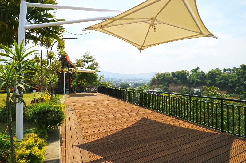 Villa Gardenia Bandung by ZUZU - Genel