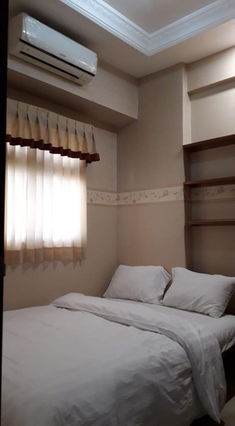 The Suites Metro Apartment Desta Farispro by ZUZU - Oda
