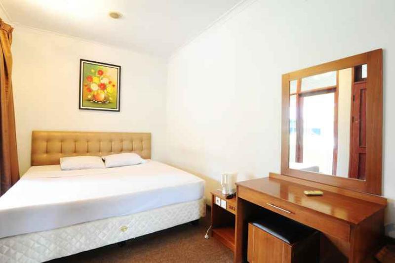 De'Qur Hotel Bandung by ZUZU - Oda