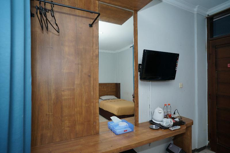 Hotel Puri Pangalengan by ZUZU - Oda