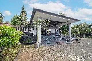 Nirwana Hotel Lembang otel fotoğrafı