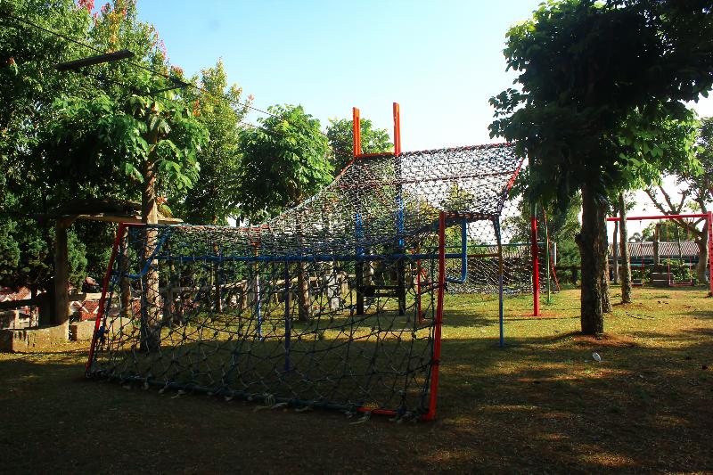 Nirwana Hotel Lembang - Genel