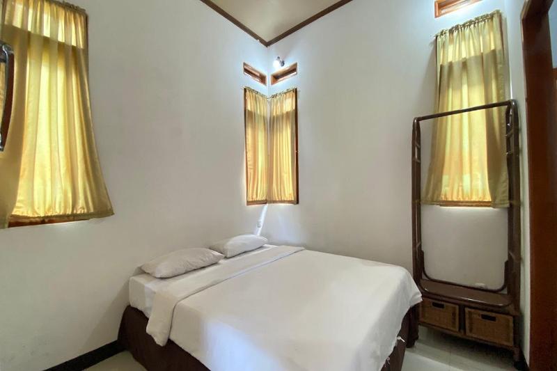 Nirwana Hotel Lembang - Oda