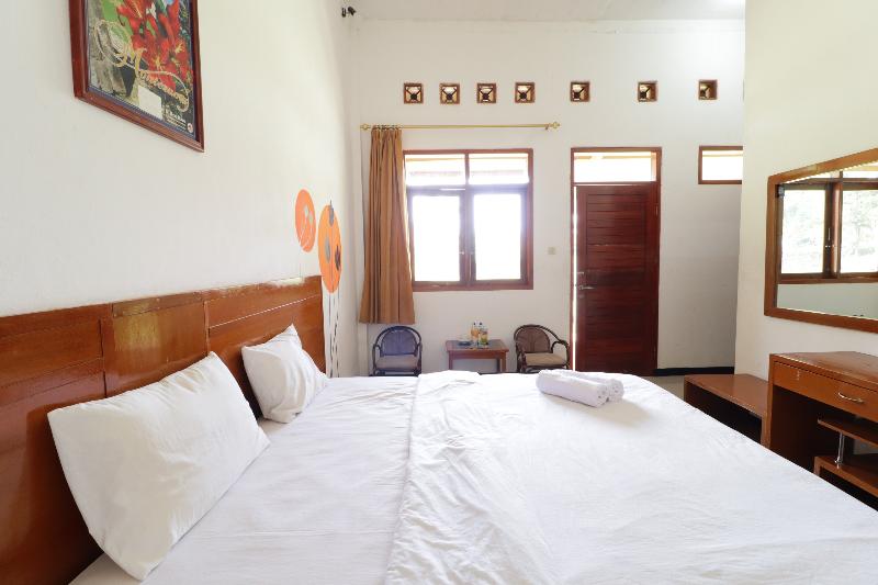 Nirwana Hotel Lembang - Oda