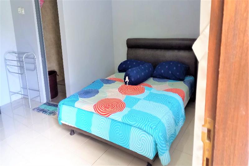 Nabila Syar'i Guesthouse by ZUZU - Oda