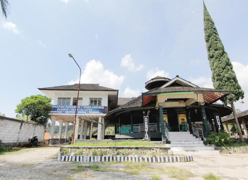 Villa Penginapan Purnama by ZUZU - Genel