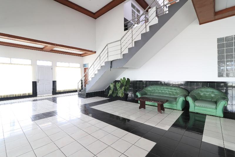 Abang Hotel Ciwidey - Lobi