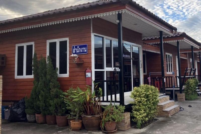 OYO 1166 Train Way Resort - Lobi