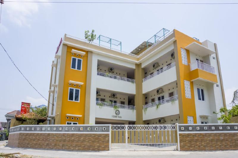 RedDoorz Syariah near Taman Pelangi Monjali - Genel