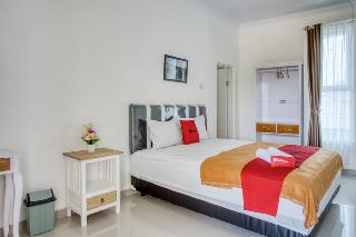 RedDoorz Syariah near Taman Pelangi Monjali fotoÄŸrafÄ±