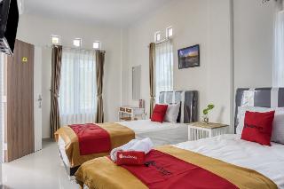 RedDoorz Syariah near Taman Pelangi Monjali fotoÄŸrafÄ±