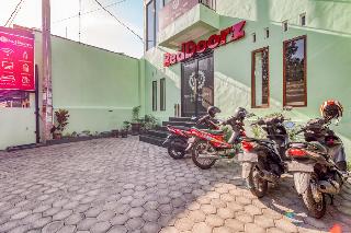RedDoorz near Jogja National Museum fotoÄŸrafÄ±