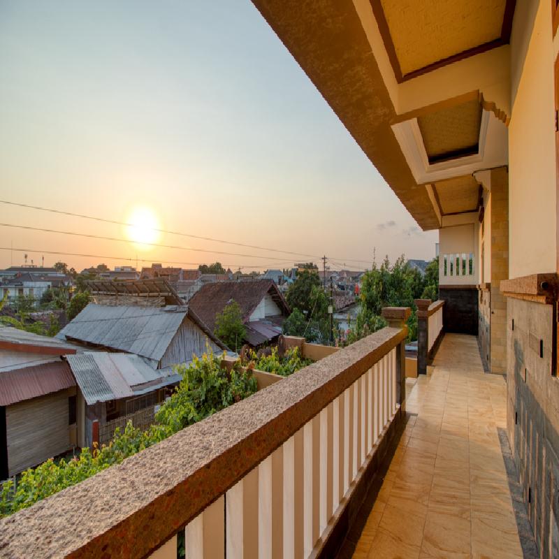 RedDoorz Plus near Lempuyangan Station 4 - Genel