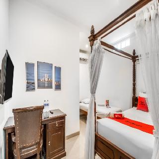 RedDoorz Plus near Lempuyangan Station 4 fotoÄŸrafÄ±