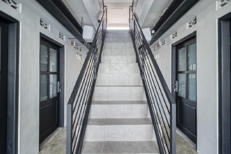 RedDoorz Syariah near Galeria Mall Yogyakarta - Lobi