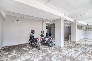 RedDoorz Syariah near Galeria Mall Yogyakarta fotoÄŸrafÄ±