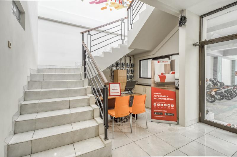 RedDoorz near Affandi Gejayan 2 - Lobi