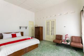RedDoorz Syariah near Titik Nol Yogyakarta fotoÄŸrafÄ±