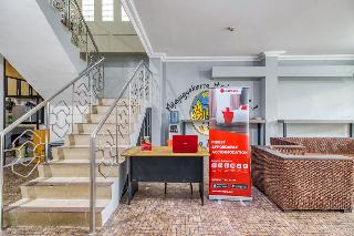 RedDoorz Hostel near Stadion Mandala Krida Yogya fotoÄŸrafÄ±