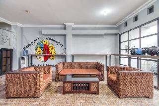 RedDoorz Hostel near Stadion Mandala Krida Yogya otel fotoğrafı