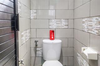 RedDoorz Hostel near Stadion Mandala Krida Yogya fotoÄŸrafÄ±