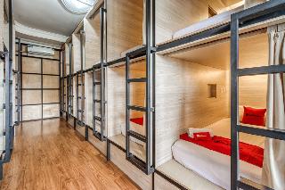 RedDoorz Hostel near Stadion Mandala Krida Yogya fotoÄŸrafÄ±