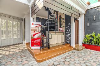 RedDoorz Plus near Gembira Loka Zoo 2 fotoÄŸrafÄ±
