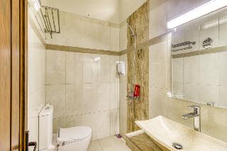 RedDoorz Plus near Gembira Loka Zoo 2 fotoÄŸrafÄ±