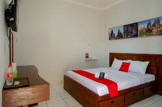 RedDoorz near Padang Golf Adisucipto fotoÄŸrafÄ±