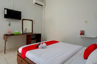RedDoorz near Padang Golf Adisucipto fotoÄŸrafÄ±