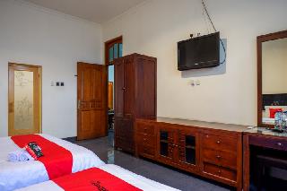 RedDoorz near Tugu Yogyakarta fotoÄŸrafÄ±