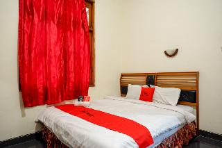 RedDoorz near Tugu Yogyakarta fotoÄŸrafÄ±